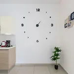 Апартаменты Spacious With Side Sea View